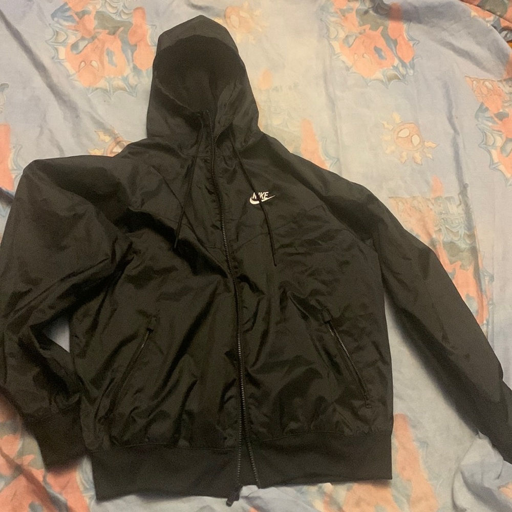 Men’s Nike windbreaker jacket